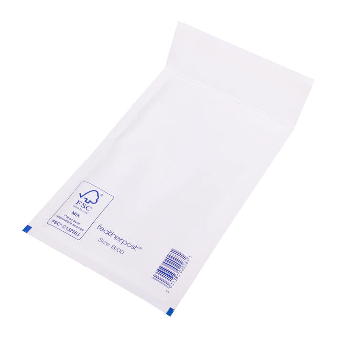 Padded Bubble Envelope in White Internal Size 120x215mm B/00 - Ecogreen Packaging